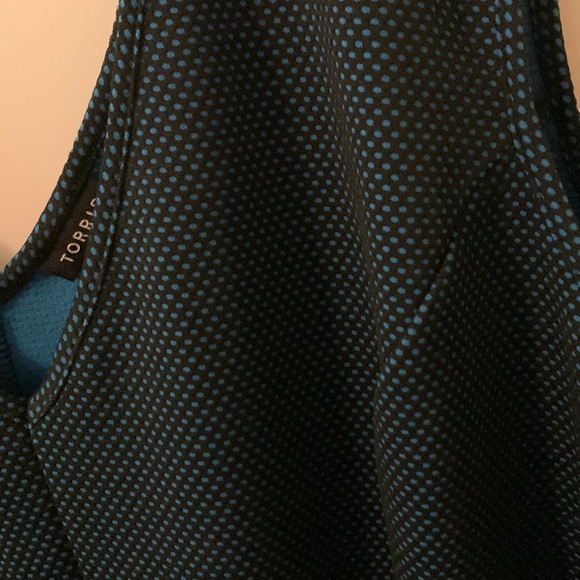 Torrid black w/blue dots sleeveless front & back v-necks skater swing dress 5x - Picture 10 of 10